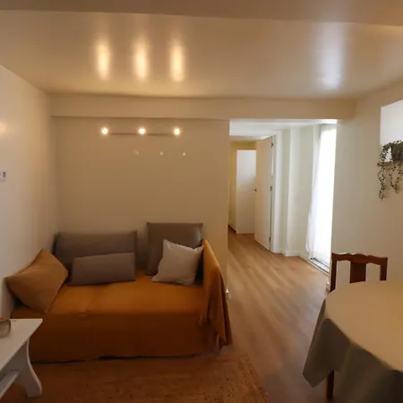 Pateo - Brand New In Apartment Estoril