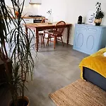 Pateo - Brand New In * Estoril