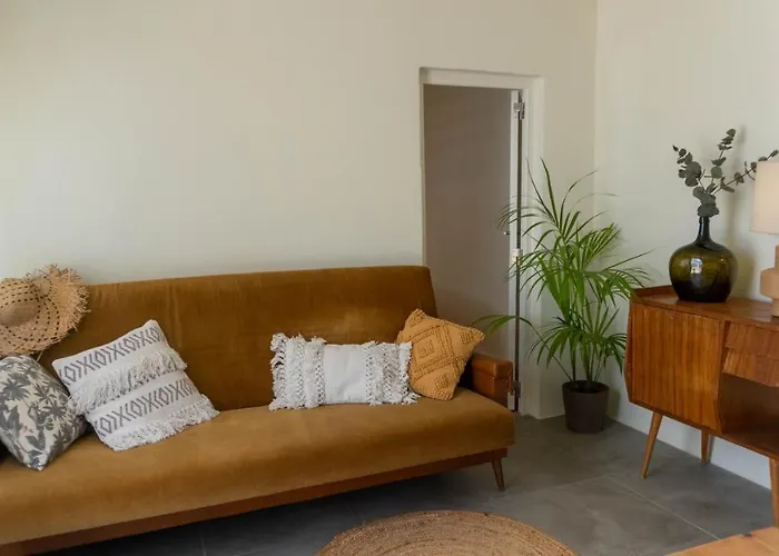 Pateo - Brand New In Appartement Estoril